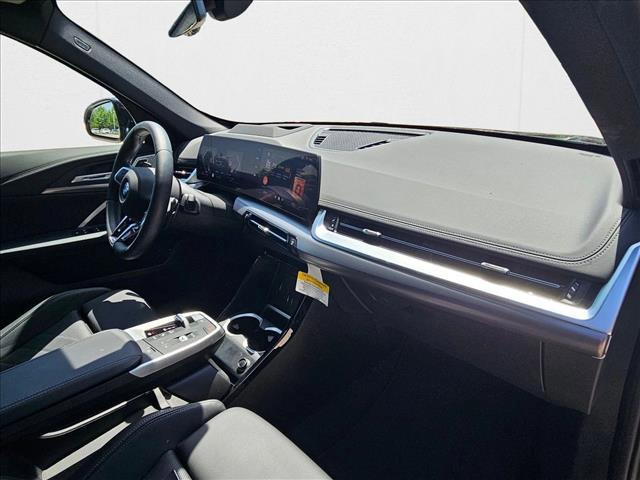 Photo of 2025 Black Sapphire Metallic BMW X1