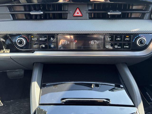 Photo of 2025 Steel Kia Sportage Hybrid