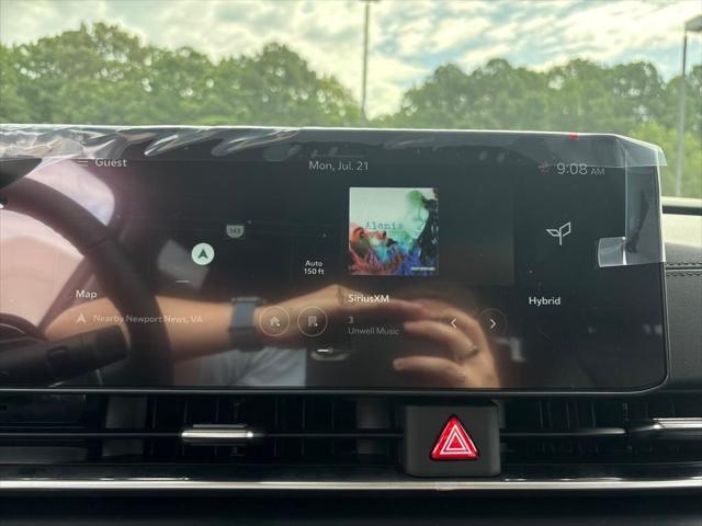 Photo of 2026 Deep Chroma Blue Kia Carnival Hybrid