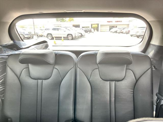 Photo of 2025 Steel Kia Sorento Hybrid