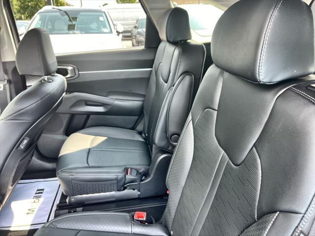 Photo of 2025 Steel Kia Sorento Hybrid