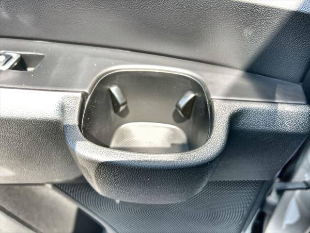 Photo of 2025 Steel Kia Sorento Hybrid