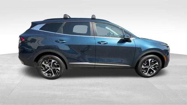 Photo of 2025 Vesta Blue Kia Sportage Hybrid