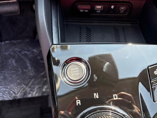 Photo of 2025 Vesta Blue Kia Sportage Hybrid