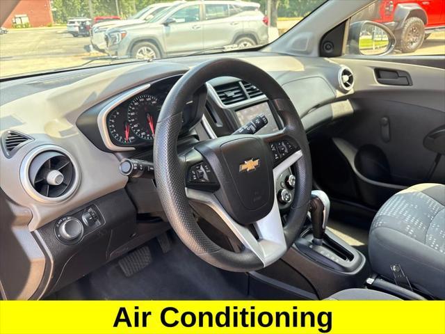 Photo of 2020 Mosaic Black Metallic Chevrolet Sonic