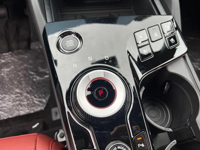 Photo of 2025 Fusion Black Kia Sportage Hybrid