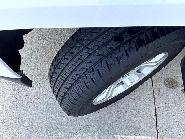 Photo of 2018 Summit White Chevrolet Silverado 1500
