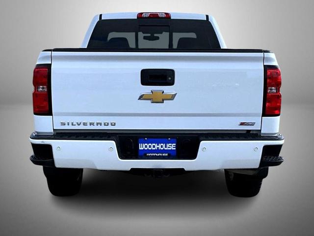 Photo of 2018 Summit White Chevrolet Silverado 1500