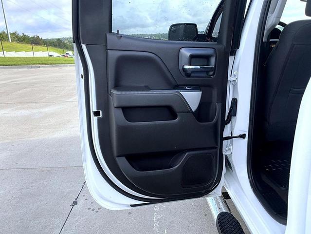 Photo of 2018 Summit White Chevrolet Silverado 1500