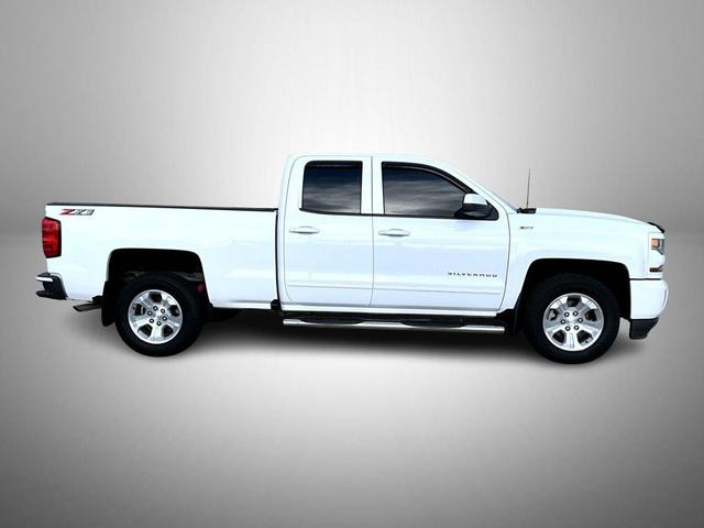 Photo of 2018 Summit White Chevrolet Silverado 1500