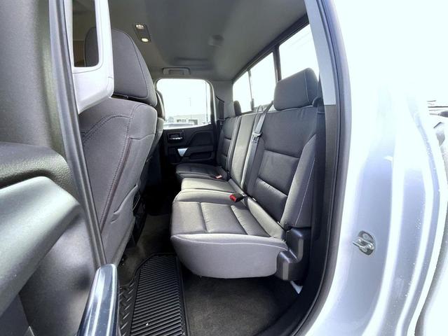 Photo of 2018 Summit White Chevrolet Silverado 1500