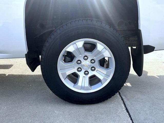 Photo of 2018 Summit White Chevrolet Silverado 1500