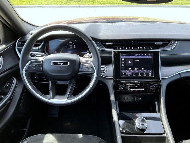 Photo of 2024 Velvet Red Pearlcoat Jeep Grand Cherokee