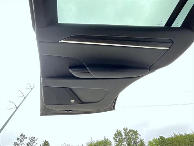 Photo of 2022 Solid Black Tesla Model X