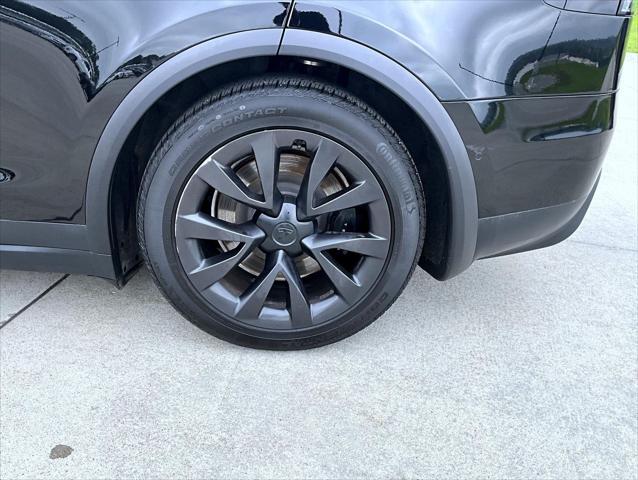 Photo of 2022 Solid Black Tesla Model X