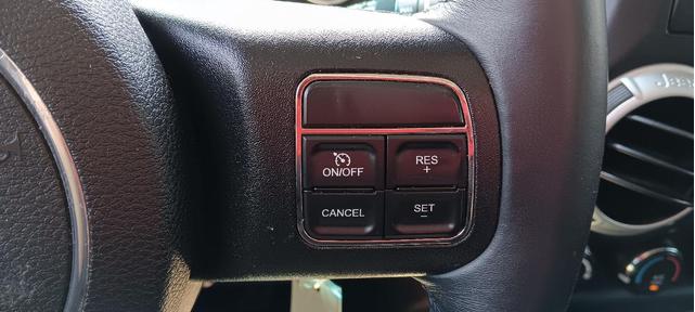 Photo of 2014 Black Clearcoat Jeep Wrangler