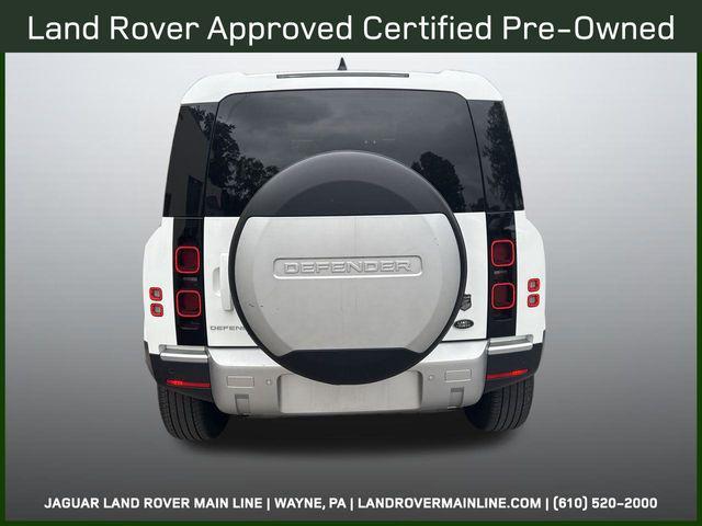 Photo of 2023 Fuji_White Land Rover Defender