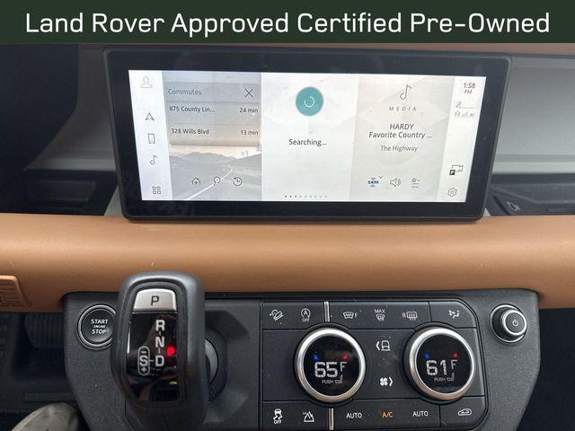 Photo of 2023 Fuji_White Land Rover Defender
