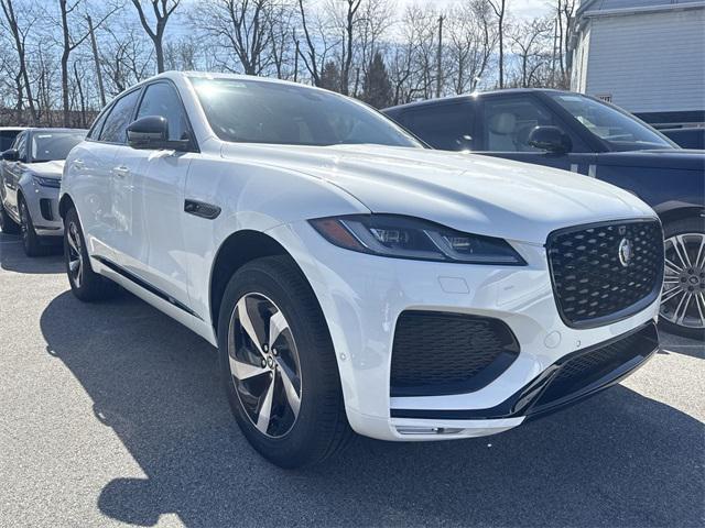 Photo of 2026 Fuji White Jaguar F-PACE