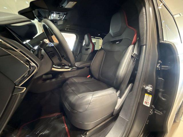 Photo of 2025 Bespoke_Black Land Rover Range Rover Sport