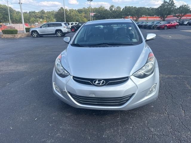 Photo of 2013 Shimmering Air Silver Hyundai ELANTRA