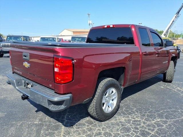 Photo of 2017 Siren Red Tintcoat Chevrolet Silverado 1500