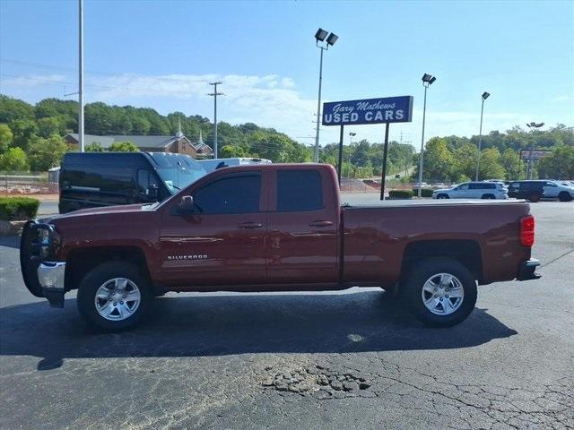 Photo of 2017 Siren Red Tintcoat Chevrolet Silverado 1500