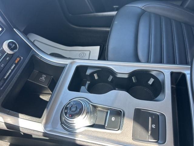 Photo of 2023 Carbonized Gray Metallic Ford Edge