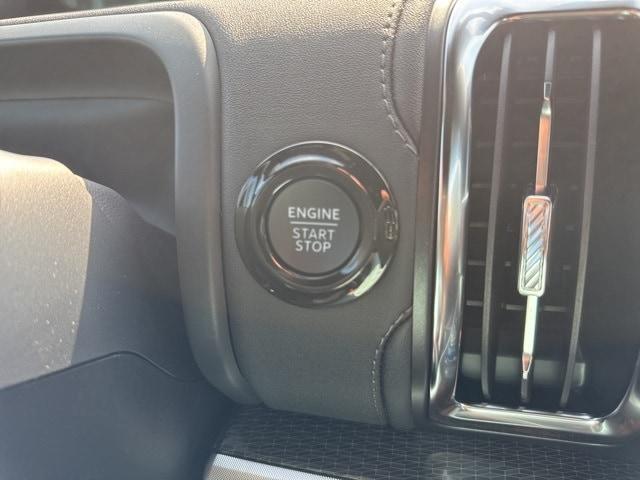 Photo of 2025 Dark Matter Gray Metallic Ford Expedition