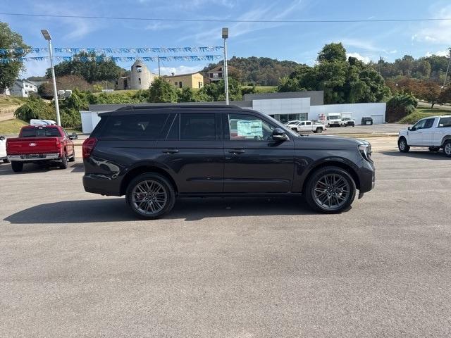 Photo of 2025 Dark Matter Gray Metallic Ford Expedition