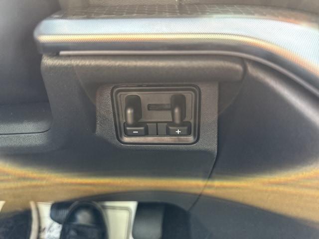 Photo of 2025 Dark Matter Gray Metallic Ford Expedition