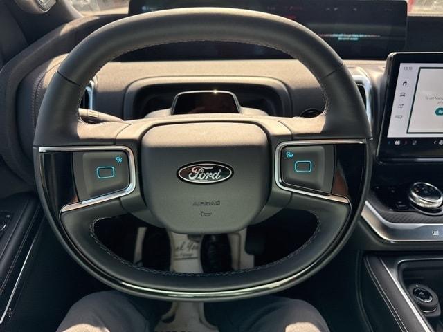 Photo of 2025 Dark Matter Gray Metallic Ford Expedition