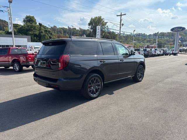 Photo of 2025 Dark Matter Gray Metallic Ford Expedition