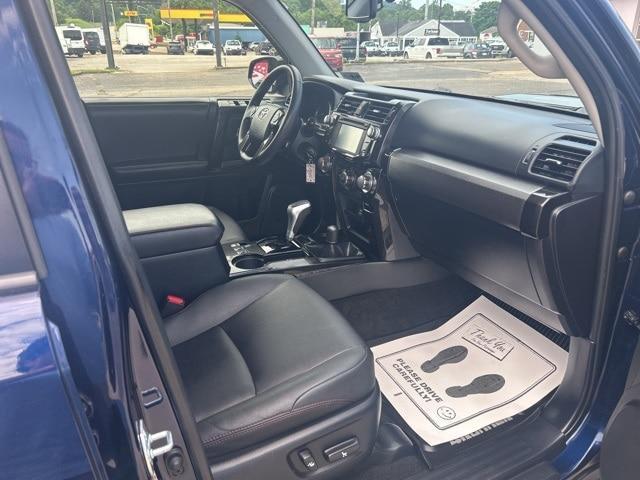 Photo of 2019 Nautical Blue Metallic Toyota 4Runner