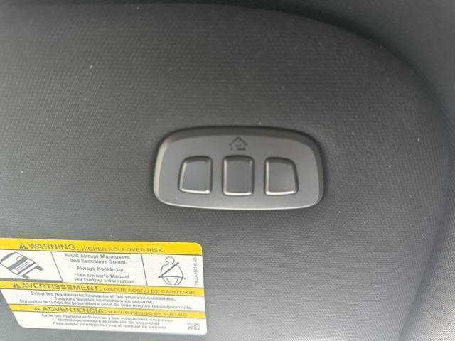 Photo of 2019 White Platinum Tri-Coat Metallic Ford F-150