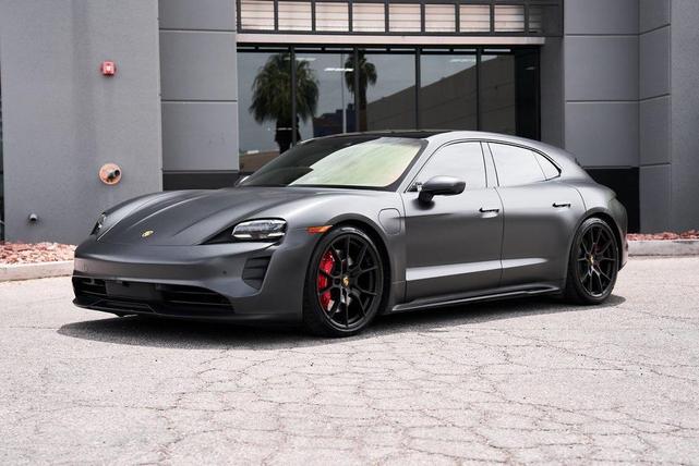 Photo of 2023  Porsche Taycan