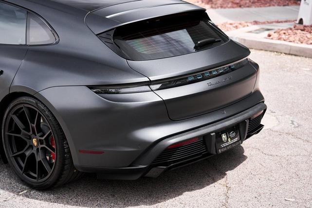 Photo of 2023  Porsche Taycan