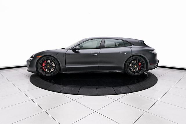 Photo of 2023  Porsche Taycan