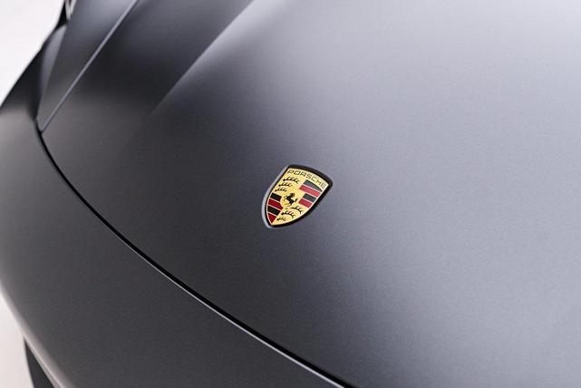 Photo of 2023  Porsche Taycan