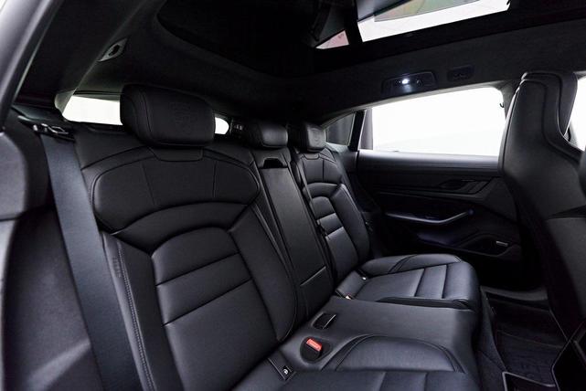 Photo of 2023  Porsche Taycan