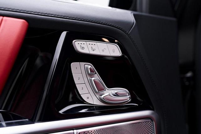 Photo of 2022 Sea Blue Mercedes-Benz AMG G 63