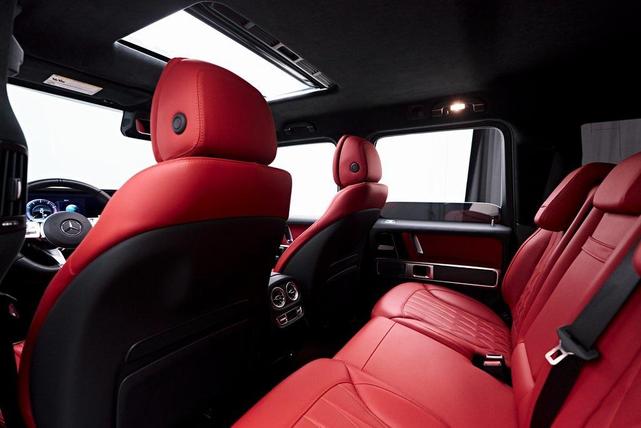 Photo of 2022 Sea Blue Mercedes-Benz AMG G 63