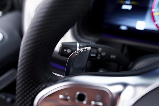 Photo of 2022 Sea Blue Mercedes-Benz AMG G 63
