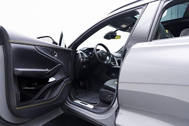 Photo of 2024 China Gray Aston Martin DBX