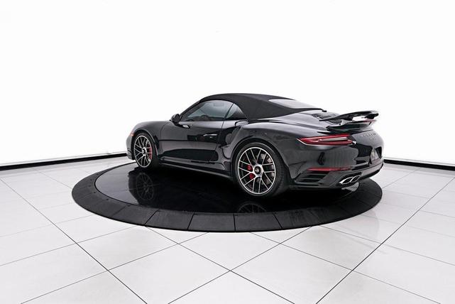 Photo of 2019 Jet Black Metallic Porsche 911