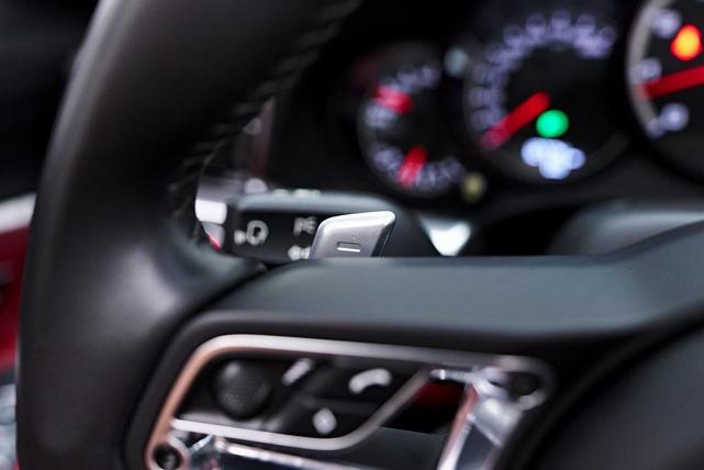 Photo of 2019 Jet Black Metallic Porsche 911