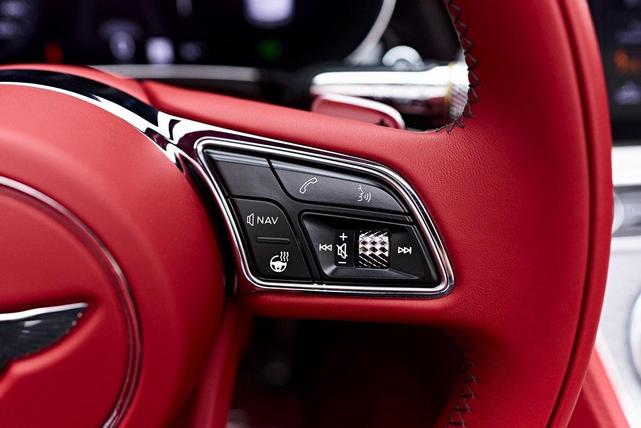 Photo of 2022 Beluga Bentley Continental GT