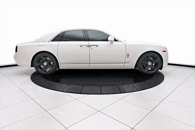 Photo of 2012 White Rolls-Royce Ghost