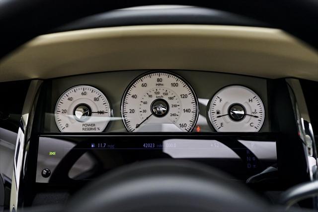 Photo of 2012 White Rolls-Royce Ghost