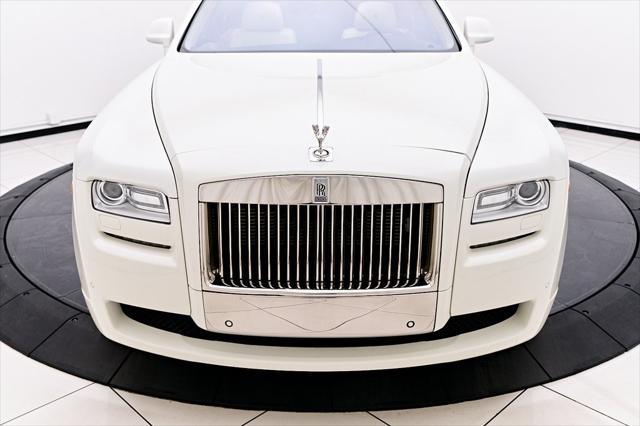 Photo of 2012 White Rolls-Royce Ghost